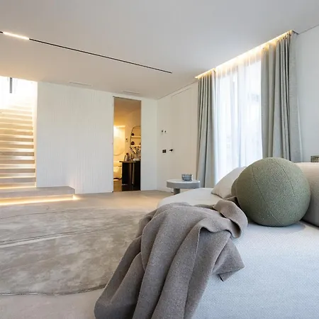 Nueva Andalucia Villa