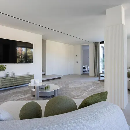 Villa Nueva Andalucia *